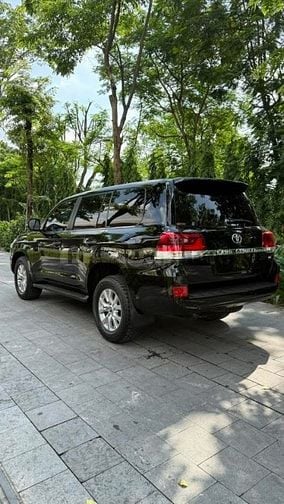 Toyota Land Cruiser 4.6 V8 sản xuất 2020, 1 chủ Hà Nội, tên công ty.