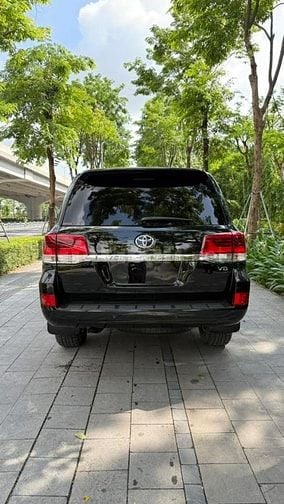 Toyota Land Cruiser 4.6 V8 sản xuất 2020, 1 chủ Hà Nội, tên công ty.