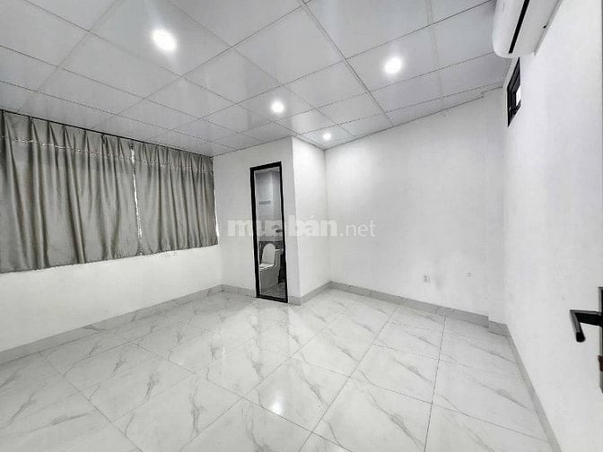  NHÀ ĐẸP - MẶT TIỀN TO  - NGÕ Ô TÔ - Ô TÔ VÀO NHÀ