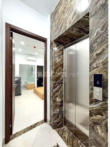 Bán tòa nhà căn hộ dịch vụ xây mới phố Trường Chinh, Dt 75m2, 7t.