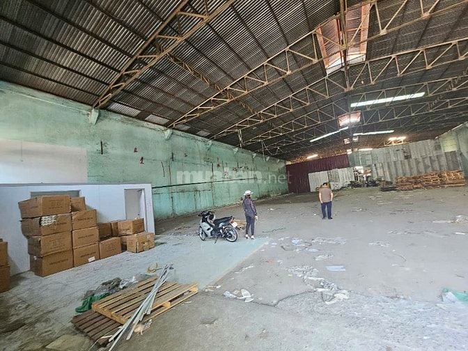 Cho thuê nhà xưởng 2.000m2,Tỉnh Lộ 10, Bình Tân, giá : 110 triệu/tháng