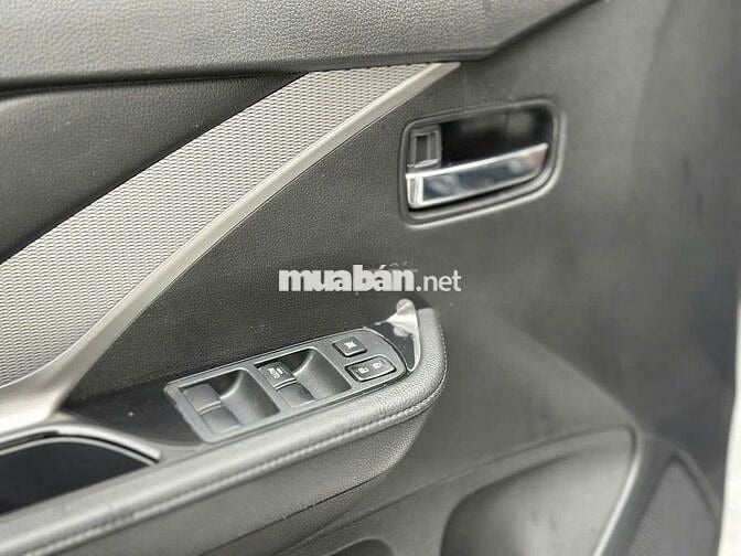 SIÊU CỌP MITSUBISHI XPANDER CROSS 2021 AT ZIN A-Z