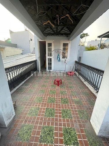 Cho thuê nhà 3m (BG) Lạc Long Quân, P.8, Q.Tân Bình giá 10tr