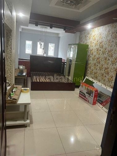 Cho thuê nhà 3m (BG) Lạc Long Quân, P.8, Q.Tân Bình giá 10tr