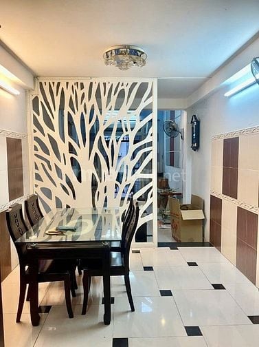 Cho thuê nhà 3m (BG) Lạc Long Quân, P.8, Q.Tân Bình giá 10tr