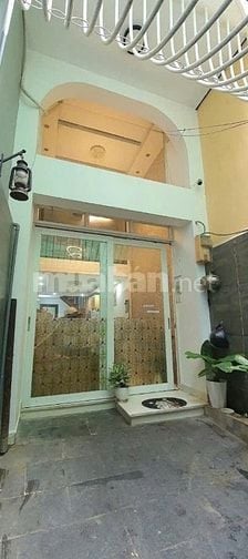 Cho thuê nhà 3m (BG) Lý Thái Tổ, P.10, Q.10 giá 16tr
