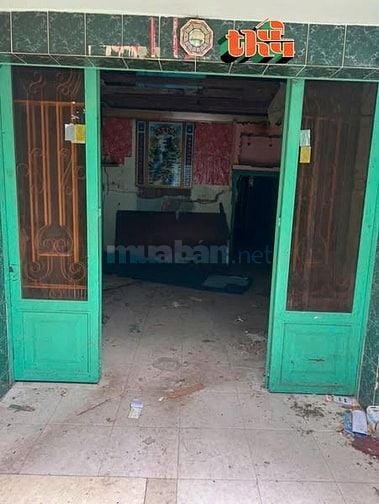  5,8 tỷ nhà lát hẻm rộng 70m2 đất khu hiện hữu SHR nở hậu đẹp 