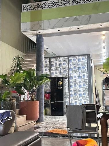 💥 SIÊU RẺ! Bán Nhà 2 Tầng view Hồ Bàu Tràm, Cách Biển 800m , 125m2