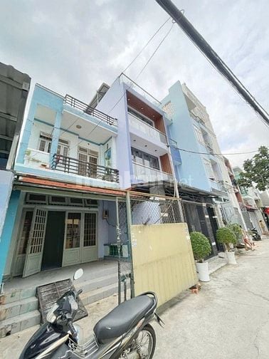 Cho thuê nhà hẻm 6m(XT) Nguyễn Phúc Chu, P.15, Q.Tân Bình giá 10.5tr