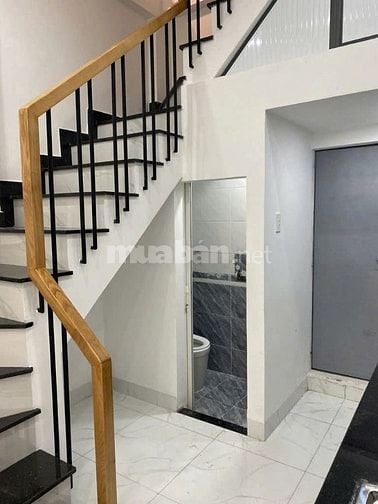 Cho thuê nhà 3m (BG) Lý Thái Tổ, P.10, Q.10 giá 16tr