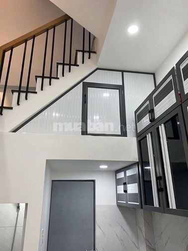 Cho thuê nhà 3m (BG) Lý Thái Tổ, P.10, Q.10 giá 16tr