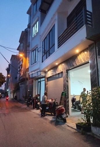 LIỀN KỀ KĐT LINH ĐÀM - THANG MÁY 90m RỘNG 7.4m BT4 TẦNG GIA 15 TY5