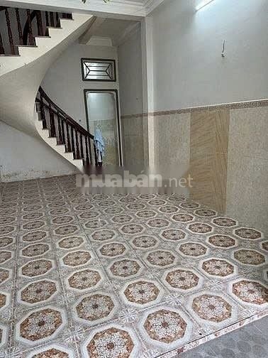 Cho thuê nhà hẻm 6m(XT) Nguyễn Phúc Chu, P.15, Q.Tân Bình giá 10.5tr