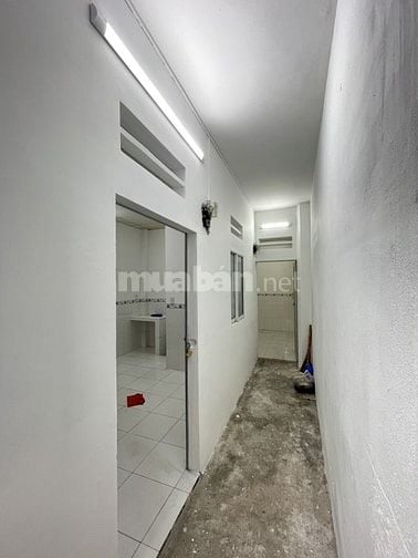  BÁN NHÀ HẺM XE TẢI 8M – CÓ MẶT BẰNG KINH DOANH – THU NHẬP 15TR/THÁNG