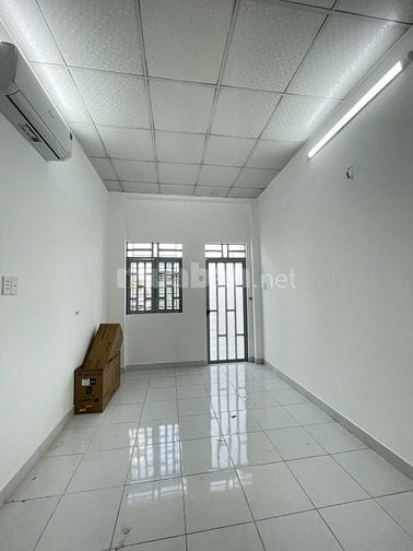 BÁN NHÀ HẺM XE TẢI 8M – CÓ MẶT BẰNG KINH DOANH – THU NHẬP 15TR/THÁNG
