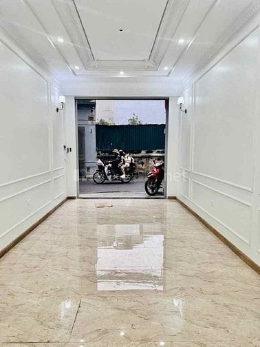 NHÀ MỚI PHỐ NGỌC THỤY - HỌC VIỆN HẬU CẦN - 8TẦNG THANG MÁY - GARA OTO