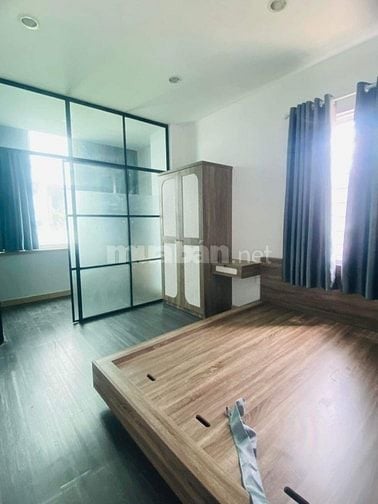 QUẬN 4 KD DÒNG TIỀN 2.4TY/NĂM NHÀ 8 TẦNG 163 M2(6.7*25) GIÁ 4X TY TL 