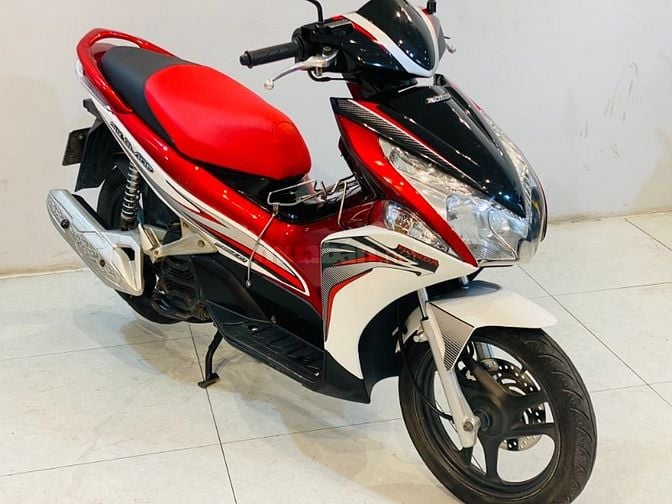 Honda Air Blade 110 Fi Màu Trắng Đỏ Biển HN CHÍNH CHỦ
