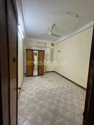 Cho Thuê NR Tại Quận Đống Đa,40m2X4,4PN,3WC,Ở GĐ Hoặc Nhóm Gần Hồ Thiề