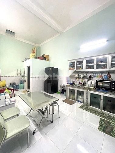 Cho thuê nhà MTNBộ 6m(XH)Thoại Ngọc Hầu, P.Phú Thạnh, Q.T.Phú giá 18tr
