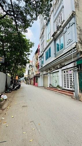 MẶT HỒ HOÀNG CẦU 70M 6T MT 4M KINH DOANH ĐẲNG CẤP 35 TỶ