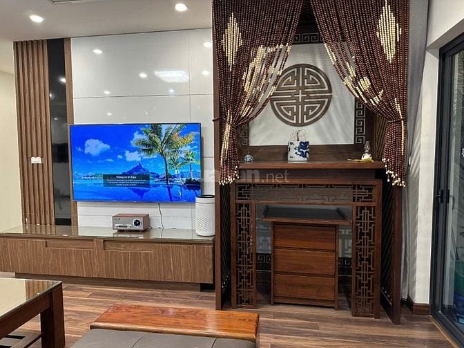 Chính chủ nhờ bán căn hộ chung cư cao cấp dự án 136 Hồ Tùng Mậu 145m2,