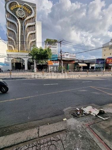 Cho thuê nhà mặt tiền Lê Văn Quới, P.B.T.Đông A, Q.Bình Tân giá 20tr
