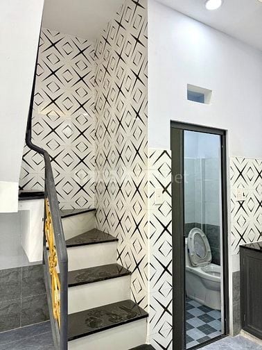 Chính chủ bán gấp nhà hẻm 271 lê van lương Q7. dT 3,5x8 nhà mới 100%