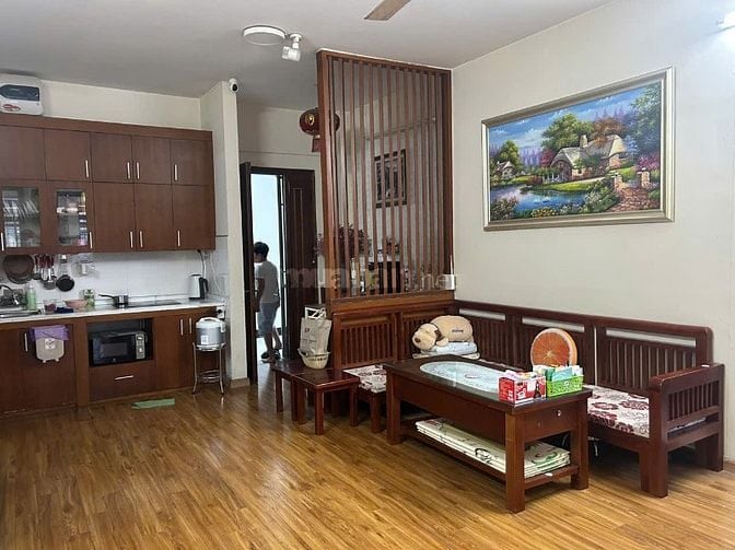 Chính chủ cho thuê chung cư 3PN, 2WC, khu Đô thị Việt Hưng, Long Biên