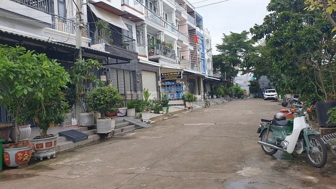 DÒNG TIỀN 720T/NHÀ 4 TẦNG 393M2(16X25) GIÁ 19.4 TY -THỊ TRẤN - NHÀ BÈ 