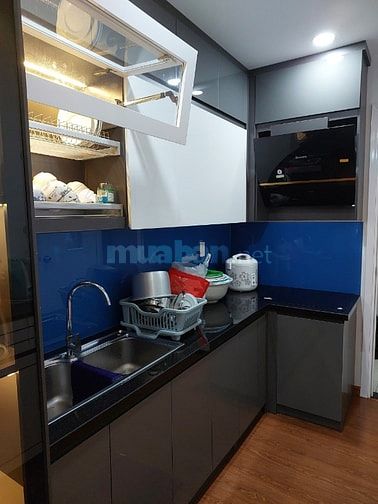 Cho thuê căn hộ 2pn giá 8-10tr, 3pn giá 10-12tr