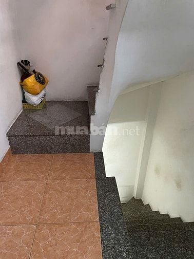 Bán nhà 3 tầng hẻm đẹp gần MT Nguyễn Phúc Nguyên, DTSD 60m2 chỉ 3.9 ty