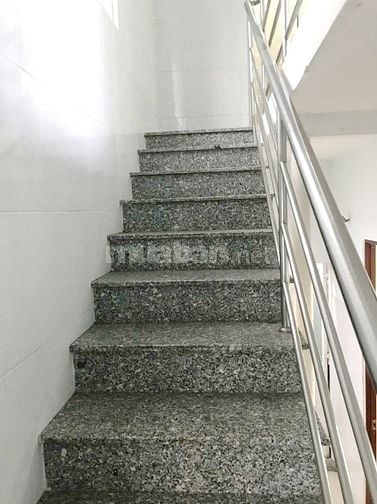 Nhà 3 tầng hẻm 165 đường Cống Quỳnh P.Nguyễn Cư Trinh Q1