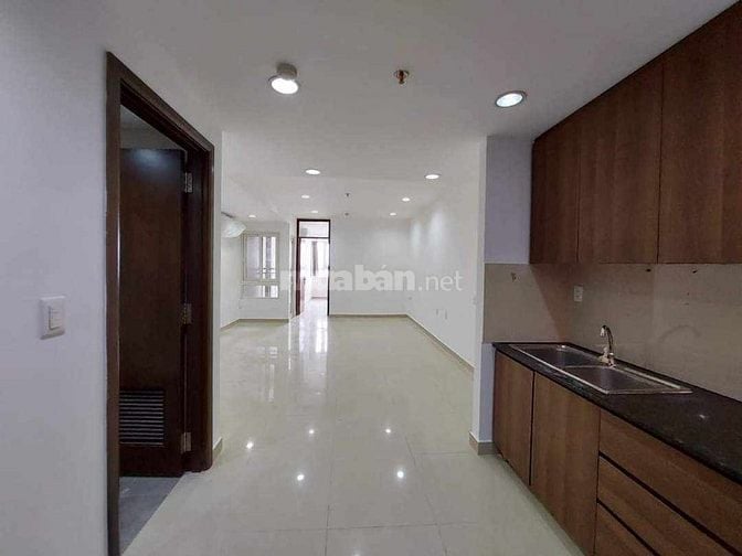  Cần cho thuê gấp căn hộ H3 đường Hoàng Diệu Q4  , Dt 50m2, 1 phòng ng