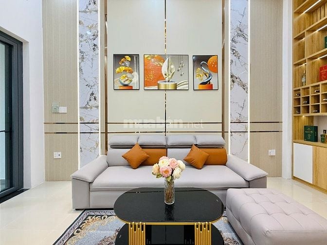 CHÍNH CHỦ BÁN NHÀ 114/PHẠM VĂN CHIÊU MỚI ĐẸP 3LẦU XE HƠI ĐẬU CỬA