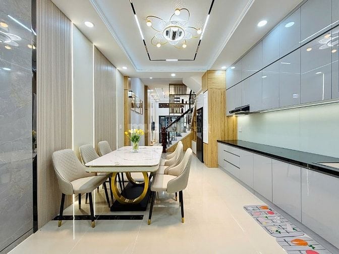 CHÍNH CHỦ BÁN NHÀ 114/PHẠM VĂN CHIÊU MỚI ĐẸP 3LẦU XE HƠI ĐẬU CỬA