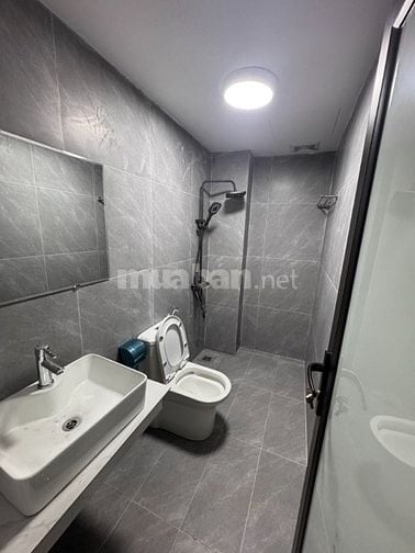 Lô góc 3 mặt thoáng - Trần Khát Chân - Hai Bà Trưng - 5 tầng - Thang m