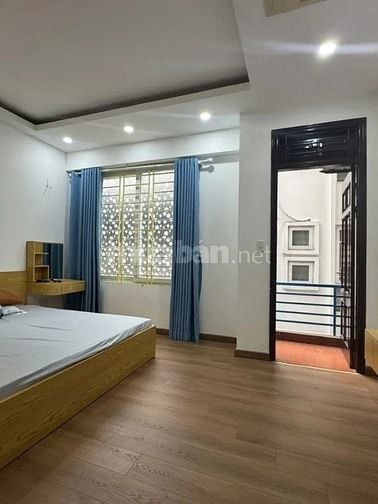 Siêu Phẩm Phố Quan Nhân, 10m ra Hồ, 50m2, 5 tầng, MT 5m, giá 12,8 tỷ 