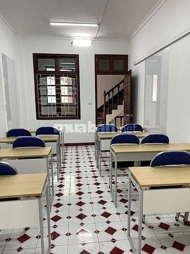 Cho thuê nhà mặt phố, số 94 phố Phạm Ngọc Thạch, quận Đống Đa, Hà Nội