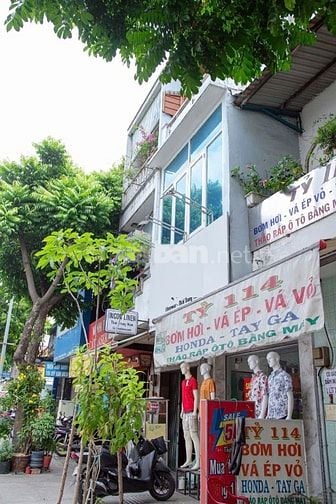 Cho thuê nhà mặt tiền Lũy Bán Bích, P.T.T.Hòa, Q.Tân Phú giá 18tr