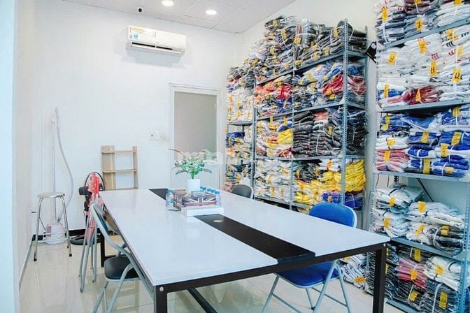 Cho thuê nhà mặt tiền Lũy Bán Bích, P.T.T.Hòa, Q.Tân Phú giá 18tr