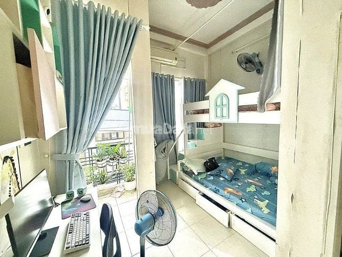Cho thuê nhà 4m (XH) Khuông Việt, P.Phú Trung, Q.Tân Phú giá 14tr