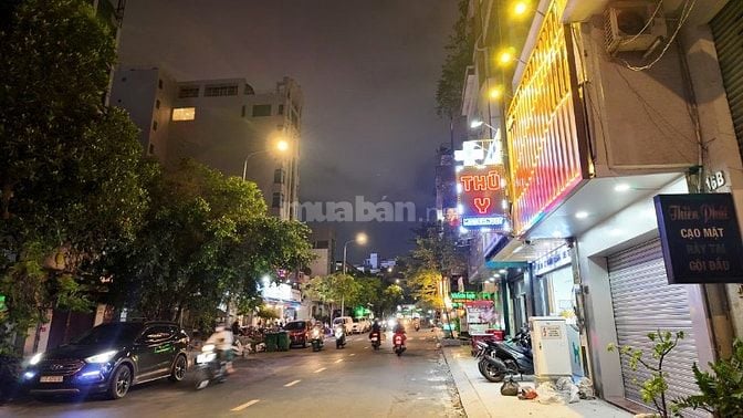 Bán hoặc cho thuê nhà mặt tiền Nguyễn Văn Giai Quận 1, sổ hồng
