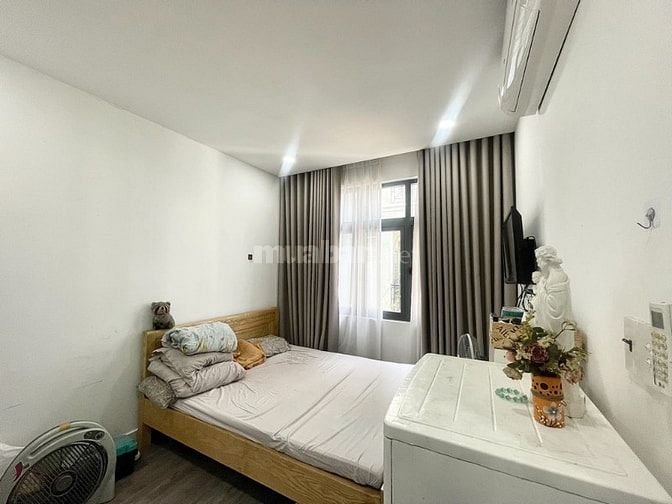 Nhà 4 tầng CMT8, Tân Bình, nhà mới, full nội thất chỉ hơn 7 tỷ