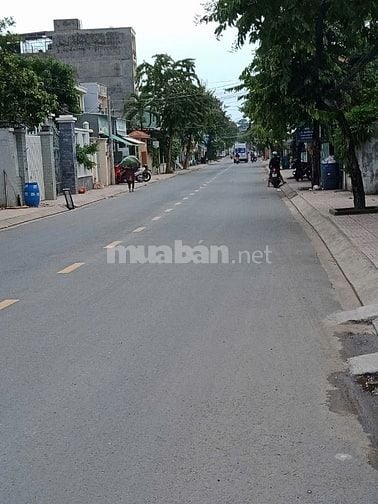 BÁN NHÀ MẶT TIỀN KINH DOANH VÀ DÃY NHÀ TRỌ ĐƯỜNG CẦU XÂY P.TÂN PHÚ, TP
