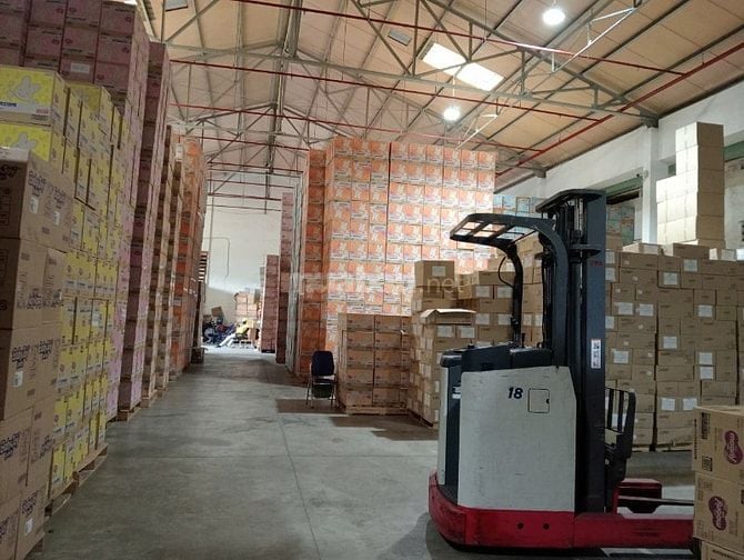 Cho thuê kho Hồ Ngọc Lãm, Bình Tân, diện tích : 700m2, giá : 105k/m2
