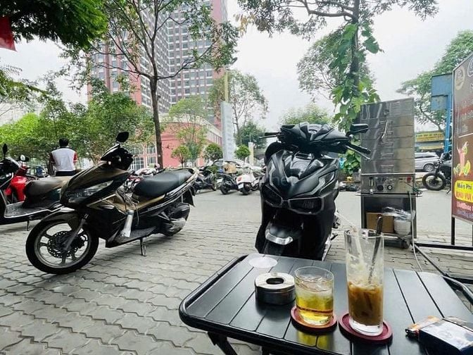 Nhà phố mặt đường Nguyễn Lương Bằng Quận 7, Ngang hơn 5 m chỉ 13 tỷ.