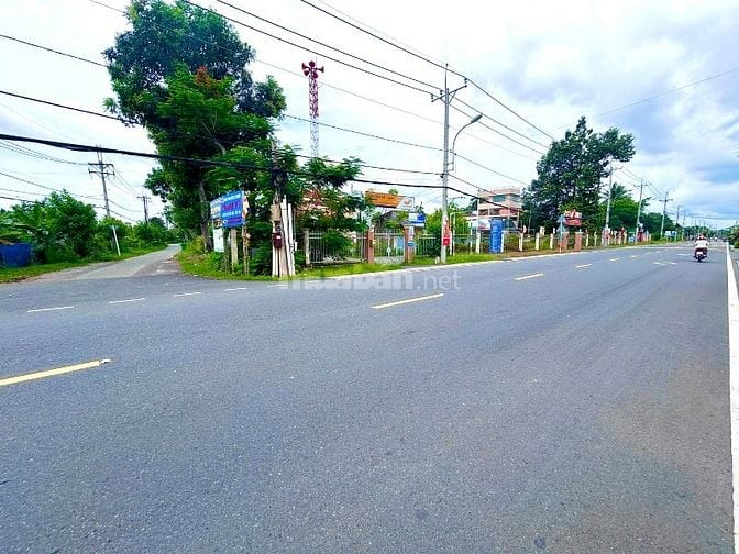 Chủ cần tiền để giá cực sốc 400m2/600tr, Góc 2 MT Hương Lộ 2, Lộc Hưng