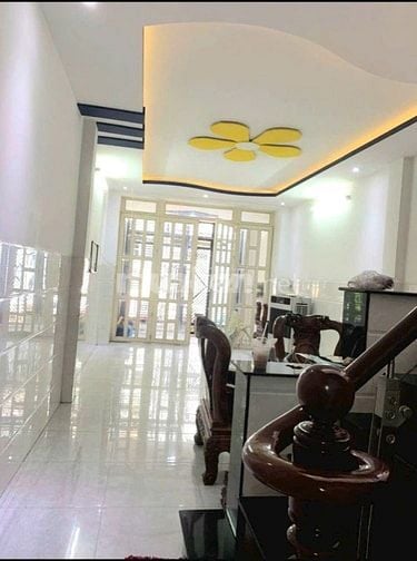 Cho thuê Hẻm xe hơi Tỉnh Lộ 10, 10 triệu 
