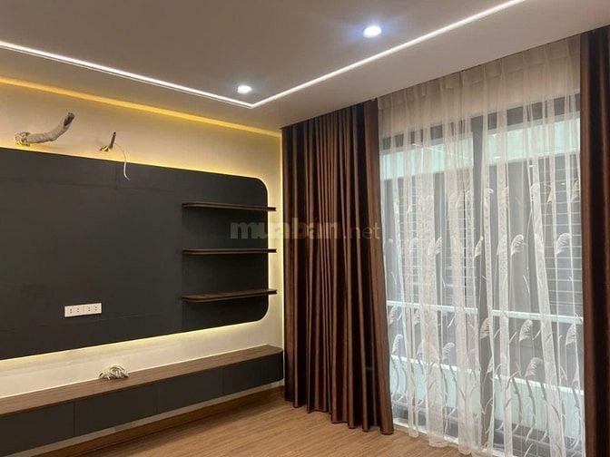 BÁN NHÀ 6 TẦNG MỚI TINH - CÓ THANG MÁY - Ở SƯỚNG